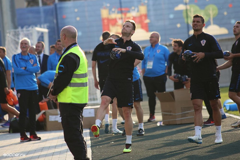 Ivan Rakitić and Dejan Lovren during a Croatia training session, in Ju